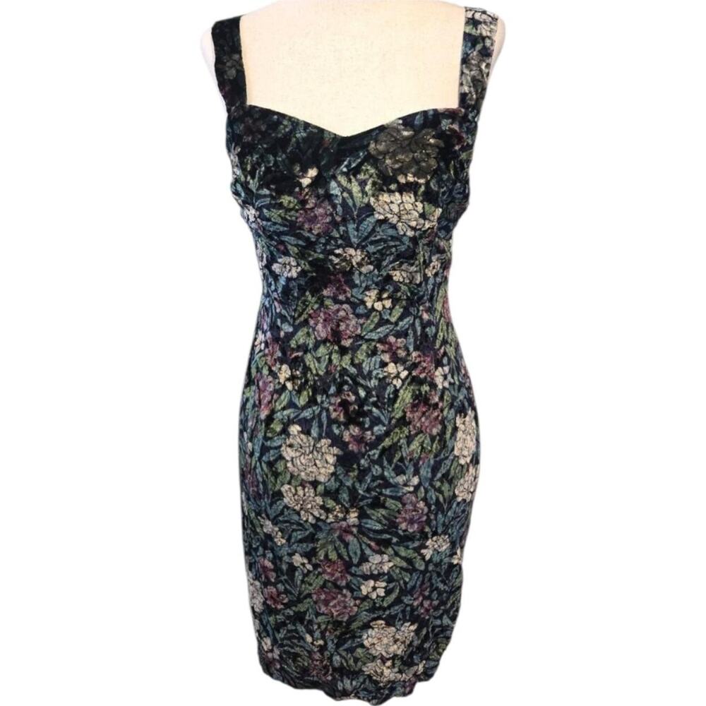 Dark romantic velvet mini dress